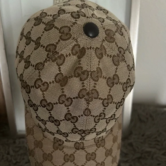 Gucci | Accessories | Gucci Unixes Hat | Poshmark